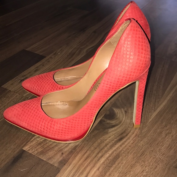 Stunning Red Suede Heels - Picture 2 of 8